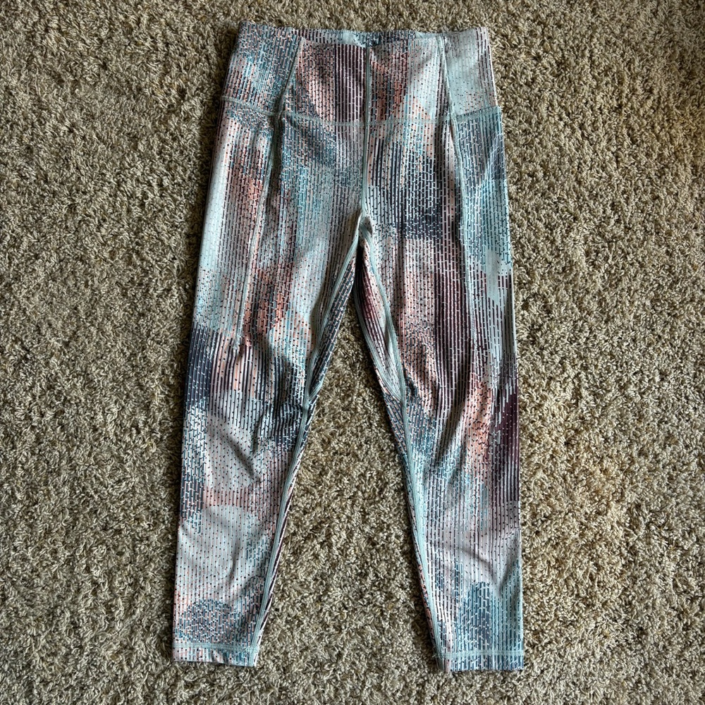 Sweaty Betty Super Soft 7/8 yoga legging Small Blue City Print